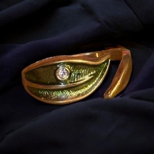 Vintage Avon Leaf Glow wrap ring